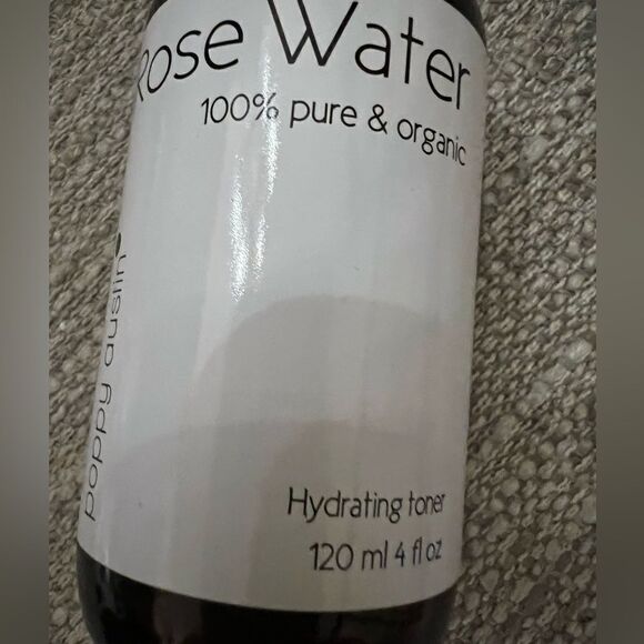Poppy Austin rose water toner - Picture 3 of 4